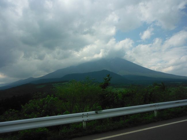 日本百名山のひとつ岩手山へ行ってきました。