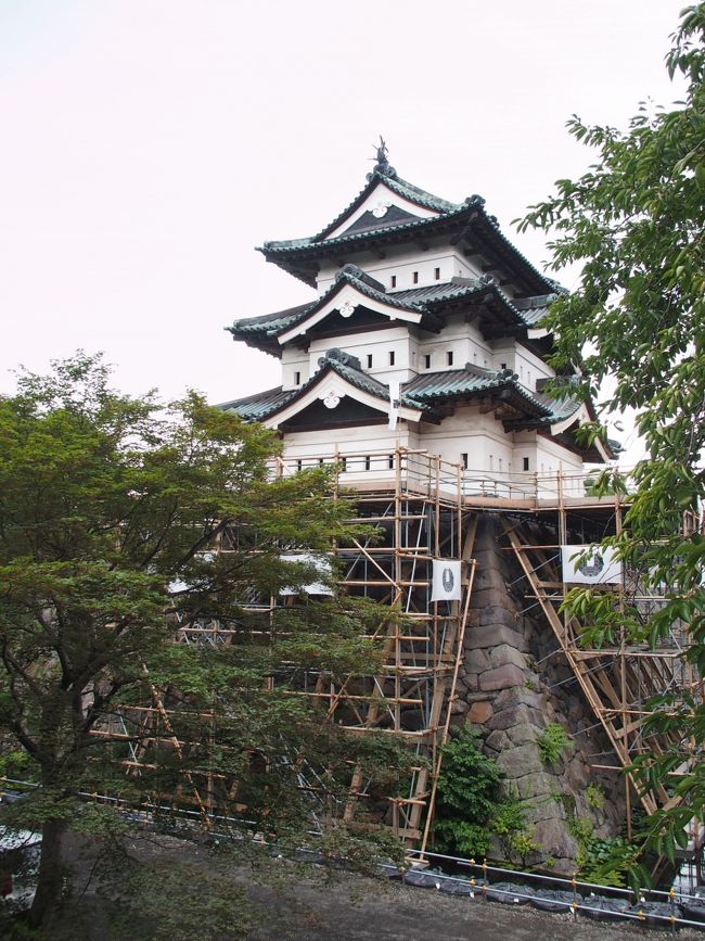 天守大移動の直前・・・弘前城