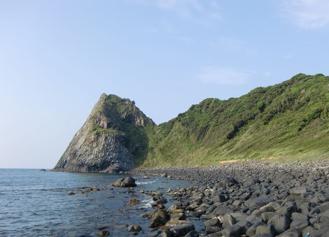 8月15日に糸島市の大入で催される伝統行事を見学して、そのまま糸島の海岸線をぶらりと巡ってみました。<br /><br />3時間ほどのドライブコースですが、糸島市のお勧めのスポットをご紹介します。