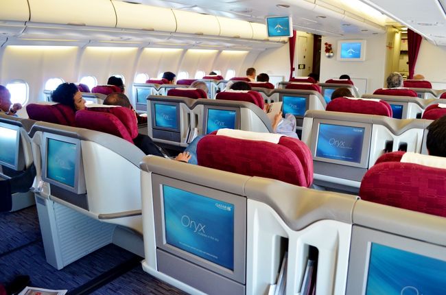 カタール航空のメルマガをチェックしていたら17万円未満と言う激安ビジネスクラスチケットを発見。全くモロッコに行くことを考えていなかったのですが、キャンペーン対象運賃で一番遠い(マイルが多く貯まる)部類がカサブランカかロンドンか。で、ロンドンの空港税が異常に高い事から消去法でカサブランカになった今回の旅行。<br /><br />実際に行って見ると余りにも見所満載で一週間が短すぎるように感じるモロッコでした。っもう一週間滞在したいですが、帰って会社に席が残っていない事態は回避したいので帰国します。<br /><br />帰国にはどんなサプライズが待っているでしょうか?