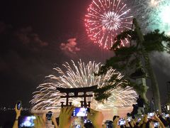 厳島神社をめぐる旅：(1)宮島水中花火大会編