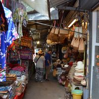 生まれてはじめての一人旅in Bangkok。４０過ぎの女一人旅。Part3～ウイークエンドマーケット散策～