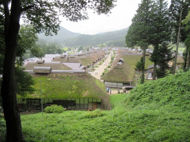 　東京から新潟は、一般的には関越道ル−トなのですが、今回は違うル−トで、鬼怒川・会津・新潟・十日町を楽しんできました。<br />　途中にはいろいろ有名なスポットはありますが、できる限り穴場スポット（すばらしのにあまり知られていないスポット）を中心に旅や買い物を楽しみました。<br /><br />　１日目はAM3:30に首都高速から東北道に入り、日光・鬼怒川地区の穴場スポットとして日光杉街道と龍王峡を散策。次に会津地区の穴場スポットとして大内宿周辺と柳津を散策し、夕方新潟市内へ。<br /><br />　２日目は、新潟市内で穴場のお土産店と、十日町周辺を散策してきました。