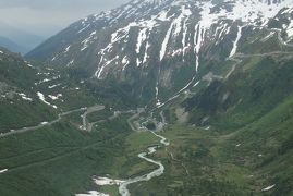 スイス旅行　前半は晴れ　後半は雨-7　フルカ峠からツェルマット