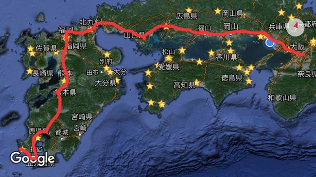 九州新幹線が開通した現在、もう鹿児島は乗換ナシで行ける時代であると。<br />でもどうせならそこからも少し先へ。<br />指宿枕崎線の終点・枕崎駅に行ってきました。<br />まずはそのスタート地点・JR新大阪駅へ。<br /><br />2013年から2014年に年も改まったその夜、<br />わたしはコンビニで年明けうどんもそこそこに家人のクルマでJR加古川駅へ。<br />ここから終夜運転を乗り継いで新大阪駅へ向かいます。<br /><br />加古川〜西明石<br />西明石〜京都<br />京都〜東淀川<br />この東淀川〜新大阪間の約700mをだいたい2時間ぐらいかけて歩く。<br /><br />人気の無い、ビル街の線路沿いの夜道をコンビニを数軒ハシゴしながらぶらぶらと。<br />真夜中の新大阪駅周辺でいい年こいた大人が^^;<br />しかし非日常を味わいたいと考えるとこの時間のこの行動はものすごく大きいと思うし、<br />兵庫県加古川市民であるわたしが大阪府大阪市淀川区を歩いている。<br />それも元旦未明に。<br />本当に大きいと思う。<br /><br />家と会社を往復するような毎日。<br />それが日常。<br />その日常から非日常へ。<br />闇夜と冷えた空気はその非日常の最たるもの。<br />出発前からテンション上がりまくりです。<br /><br />改札口は同業者の皆々様の大行列でした。<br />そして改札オープン。<br />みなそれぞれにそれぞれの列車に飛び出します。<br />わたしもわたしでお目当てのみずほ号へ。<br /><br />今回は新春乗り放題きっぷ(グリーン車用)であこがれのグリーン車で一旦博多へ向かいます。<br /><br />