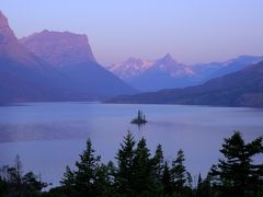MontanaとWashingtonの公園巡り　7月8日　旅行2日目　West Glacier-Wild Goose Island Overlook-Swiftcurrent Nature Trail-Logan Pass-Hidden Lake Trail