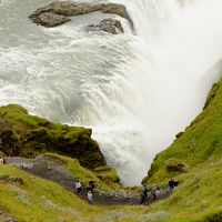 自然の大地アイスランドで滝と温泉とオーロラと羊ちゃん①（出発～ゴールデンサークル）