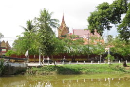 アンコールワット＆ホイアン観光５日間の旅 [2014](10)　（市内散策編３） 