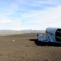 自然の大地アイスランドで滝と温泉とオーロラと羊ちゃん③（Deepな観光地～交通事故現場～世界で最も美しい渓谷）