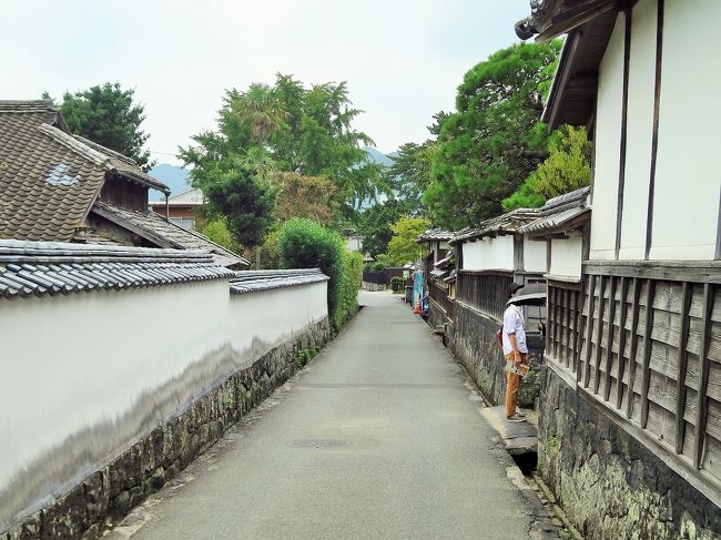 寝台特急「サンライズ出雲」に乗って、山陰地方へ旅行に行きました。<br />東京駅から松江駅まで約12時間の乗車後、レンタカーを借りて鳥取・島根・山口を散策です。<br /><br />鳥取県・島根県は今回の旅行で初上陸となり、通算45、46県目の訪問県となりました(^^)<br />残る１県は沖縄県のみ。全都道府県制覇に向けて、次の計画を立てたいと思います。<br /><br />今回の旅行の記録は、４冊に分けてまとめたいと思います。<br />お時間がありましたら、ほかの３冊も併せてご覧いただけると嬉しいです。<br />（下記行程の◆が、本旅行記の該当部分です。）<br /><br />《１日目》<br />◇サンライズ出雲（JR東京駅→→→JR松江駅）<br /><br />《２日目》<br />◇江島大橋<br />◇境港（水木しげるロード）<br />◇足立美術館<br />◇松江市内（松江城・塩見縄手・宍道湖ほか）<br />◇出雲市内(泊)<br /><br />《３日目》<br />◇出雲大社・稲佐の浜<br />◇石見銀山（石見銀山世界遺産センター・大森の街並み）<br />◇仁摩サンドミュージアム<br />◇しまね海洋館アクアス<br />◇津和野<br />◆湯田温泉(泊)<br /><br />《４日目》<br />◆秋芳洞<br />◆秋吉台<br />◆萩市内（堀内地区、城下町地区、松下村塾、萩反射炉ほか）<br />◆萩石見空港→→→羽田空港