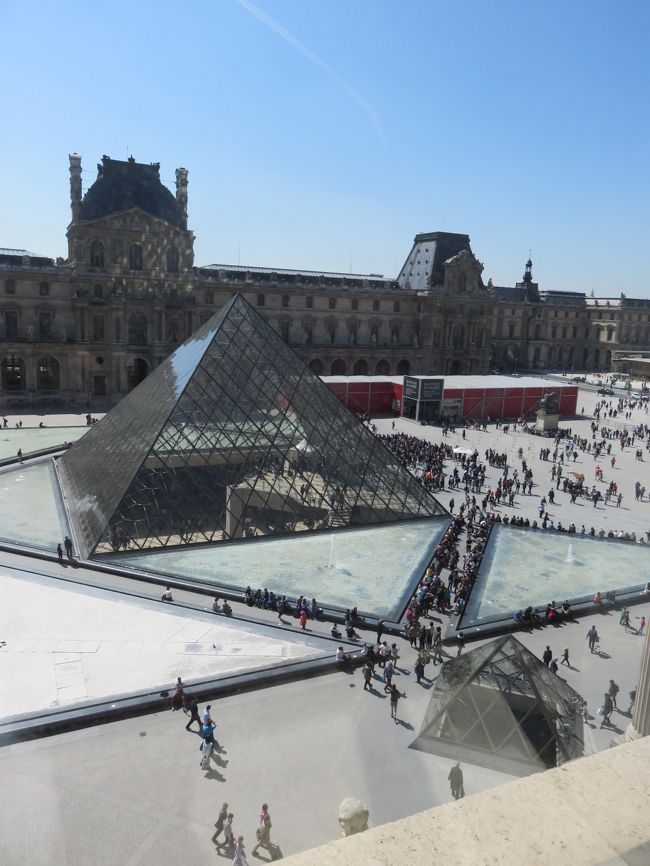 フランス スペイン旅 最終章です 今回の一期一会の一人旅も最終日 心置きなく1日中ルーブル美術館を歩きまくる パリ フランス の旅行記 ブログ By Rinnmamaさん フォートラベル