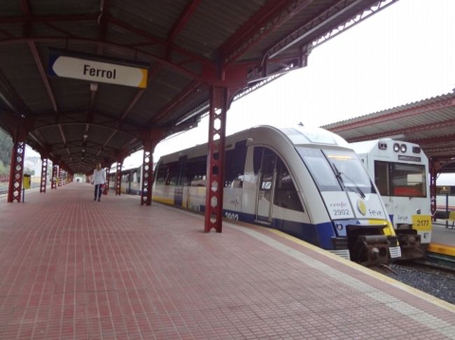 2013年スペイン旅行記　第16回　スペイン狭軌鉄道(Feve)のトランスカンタブリコ線でフェロールからオビエドへ　前編