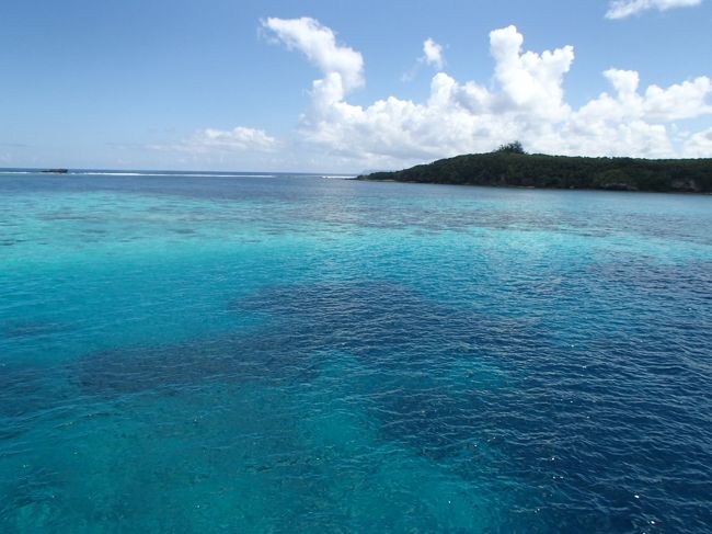 1か月前から情報を集め、スケジュールを決め、楽しみにしていた石垣島旅行。<br />自然の威力はすさまじい！台風のため、出発3日前にＡＮＡから欠航のお知らせが・・・・<br />気持ちは旅行モード。どこかへ絶対行きたい！<br />日本の南の島は諦めてグアムに行くことにしました。今年2月に続いてのグアム。7度目のグアム。<br /><br />今回初めてExpediaで航空券＋ホテルを手配しました。<br />直前だから？価格は石垣島と同じ！<br />ホテルはウェスティン、航空会社はJAL（午前発夕方着）