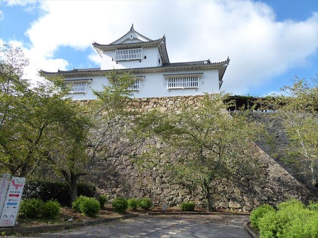 津山に来ました。<br />津山の楽しみは重伝建、津山城、津山ホルモンうどんです。