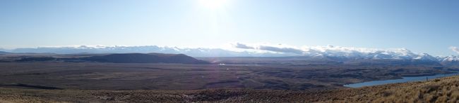 初海外一人旅。<br />英語が全然できないので<br />全て日本から予約していきました。<br /><br />シルバーウィークなので、<br />チケットが一日ずれただけで8万くらい違ってました…。<br />ツアーで行く方が安かったかも。<br /><br />初めてだらけで失敗もまた勉強。<br /><br />1-2日目 関西空港---クイーンズタウン<br />3日目 クイーンズタウン---ミルフォードサウンド<br />4日目 ミルフォードサウンド---クイーンズタウン<br />5日目 クイーンズタウン---マウントクック<br />6日目 マウントクック---テカポ<br />7日目 テカポ---クライストチャーチ<br />8日目 クライストチャーチ---関西空港<br /><br />1NZ$=83.5円<br /><br />世界旅行のまとめ<br />https://kunkunkun.work/