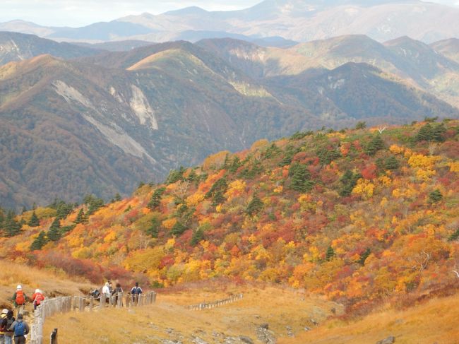 2015 秋の栗駒山ハイキング　後編　～　須川温泉へ下山、栗駒山荘宿泊　～