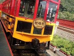 亀岡からトロッコ列車に乗って