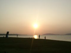 宍道湖の夕陽に出逢う。出雲、松江の旅