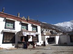巡礼者で賑わう冬のチベット（２）　ラサ郊外