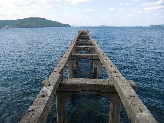 長崎県松浦市の福島・鷹島の二島をぶらりと旅してみました。<br /><br />観光地としてはマイナーな場所ですが、ドライブがてらのお出かけには人も少なく、のんびりとできてお勧めでした。<br /><br />あまり参考にはならないと思いますので、さらっとご覧いただきたいと思います。