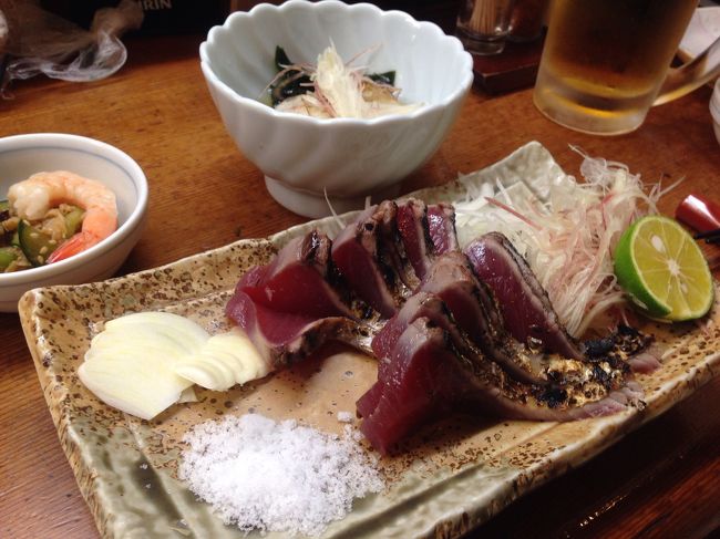 徳島の友人と久しぶりの再会！私の為に徳島を味わってもらうためにチョイスしてくれたお店…鰹の塩タタキ、フィッシュフライ、とくさんのお人柄がまた最高でした。満席の中温かいおもてなしをありがとうございます