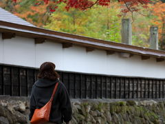 紅葉あざやかな会津地方をぐるりと3泊4日で（2/6）　福満虚空藏菩薩圓藏寺・柳津散策・新宮熊野神社長床・七日町通り・会津武家屋敷など