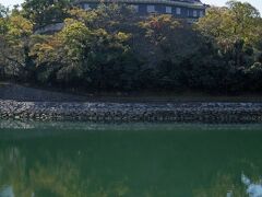 瀬戸内之旅（5）岡山市内観光は林原美術館と岡山城と後楽園を見学し、近くの料亭「荒手茶寮」で寛ぎの昼食を楽しむ。