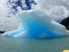 ウプサラ氷河でカヤック体験