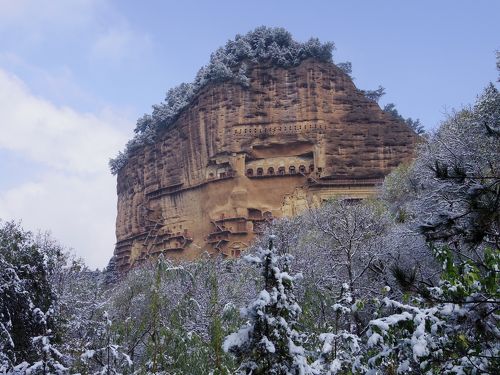 最終値下げ　中国　景徳鎮製　民国時代琵琶型壁掛け 2022081711361390015.jpg