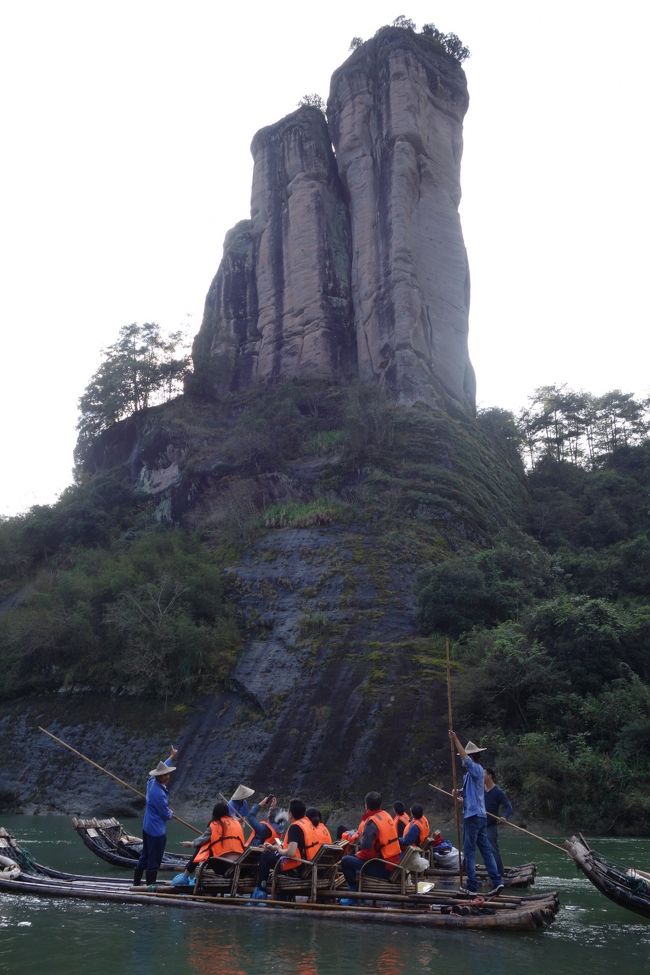 雨・雨・茶・茶・茶☆武夷山で早寝早起き早飯の旅〈九曲渓景区〉