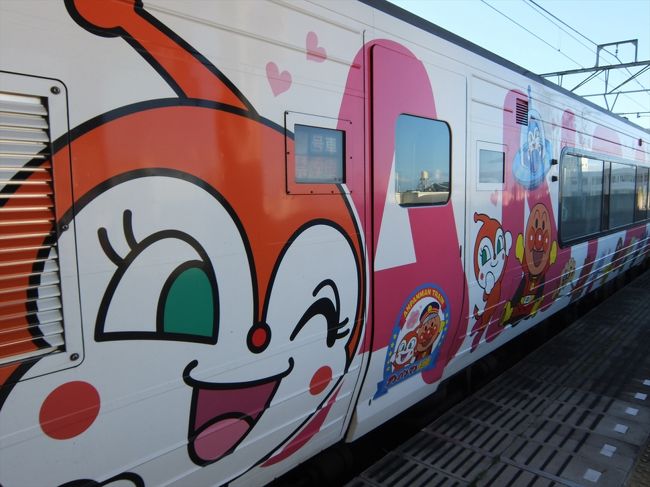 今治から岡山への帰りは「アンパンマン列車」にて。