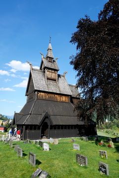 2015.8ノルウエーフィヨルドドライブ1771km 44-Hopperstad Stavkirke (木造教会），Vangsnesに帰る