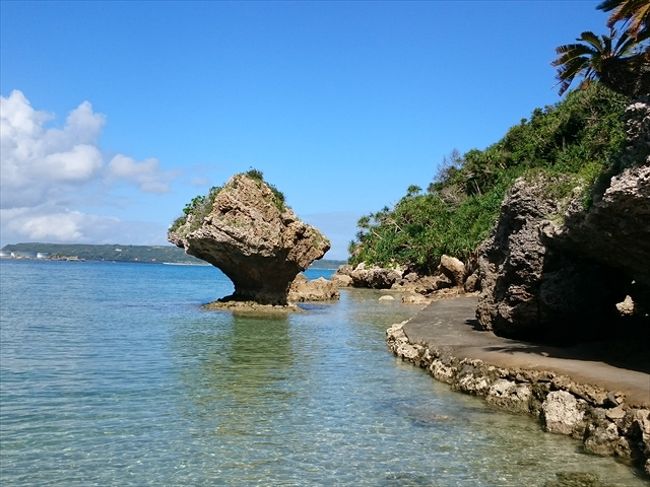沖縄旅行記 <br /><br />その② です。<br /><br /> ①は ~ ダブルツリーbyヒルトン那覇 ステイ編 ~<br /> http://4travel.jp/travelogue/11077191<br /><br /> <br />夫の勤続25周年の休暇を利用し、JAL楽パックにて6泊7日の沖縄本島のみの旅です。<br /><br />前回は最北端まで行きましたが、まだ行っていない橋でつながっている島々に出没し、本島を制覇しようと思います。<br /><br />そして、今回もメインの宿泊施設はヒルトン北谷リゾートです。