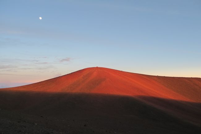 感謝祭シーズンのハワイ　カイルアコナからマウナケア山頂へ、満天の星は見えたか？