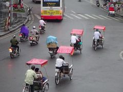 オジン一人ハノイ旧市街を歩く