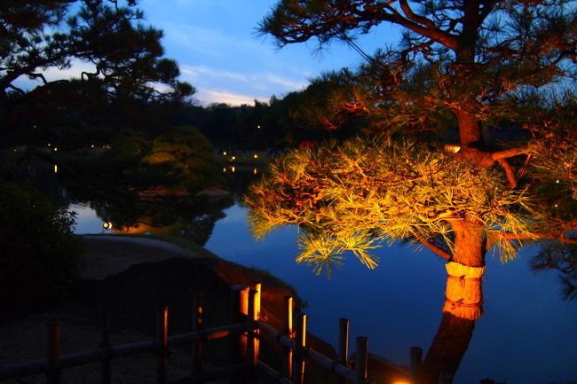 広島から新幹線で約３０分、岡山に到着です！<br />駅直結の便利なホテル、ANAクラウンプラザホテルさんにお世話になりました。<br />岡山さんの果物を使ったパフェをいただき、日本３大庭園に指定されている岡山後楽園へ！<br />ちょうど短期間で開催されていた夜間のライトアップに重なったので、幻想的な庭園を楽しめることに。<br />夜は倉敷まで足を伸ばして、古民家を利用したお食事どころへ。<br />倉敷名物のお寿司をいただいたりとゆっくりとした夕食をいただきました。<br />初上陸の岡山でしたが、充実した時間を過ごすことができた１日半です。