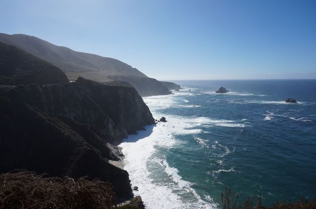 2015の秋旅はラスベガスからアメリカ西海岸をサンフランシスコまで往復、車で旅することになりました。<br />10/29ラスベガス出発〜ロサンゼルス泊〜サンタバーバラ〜サン・ルイスオビスポ泊〜ヨセミテ〜サンフランシスコ・フィッシャーマンズワーフ泊、ダウンタウン泊〜モントレー、カーメル〜モントレー泊〜Big sur〜バレンシア泊〜ロサンゼルス〜ラスベガス着<br />6泊7日の旅でしたがサンフランシスコ以外はロングドライブになりました。<br />総走行距離　軽く3,000km超えました。<br /><br />NO.3はモントレーから西海岸セントラルコースト、Big Surのドライブルートを満喫してきました。