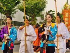 下総三山の七年祭り5/5 菊田神社の行列帰途に　☆囃子連の山車とともに