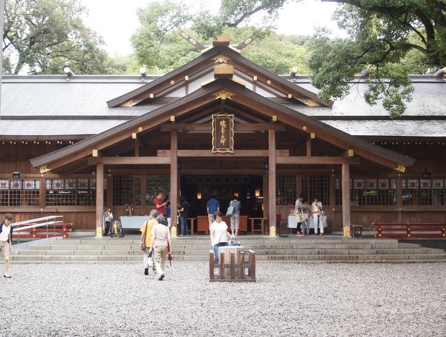 雨のおかげでスケジュール変更ばかりしていた旅、最終日も石神さん再訪がなければ、のんびりおはらい町を散策する予定でした。それでも赤福とランチはおはらい町で！