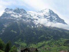 2011年、お孫ちゃま連れで、オーストリア＆スイスの旅 (5-1)スイスへ。 ブレゲンツ経由グリンデルワルト。