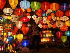 ヴェトナム　ハノイ（ハロン湾）～フエ～ホイアン