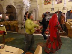 インド北西部14の世界遺産を巡る旅～ジャイプール夜景と民族舞踊