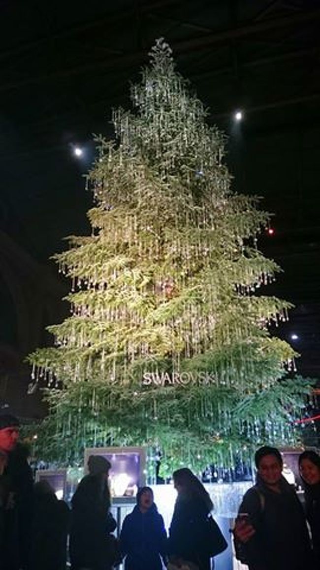 12月24日はいよいよクリスマスイブですね。<br /><br />http://ameblo.jp/swissjoho/entry-12109391504.html