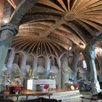 Vamos Barca! 2015/2016 3日目前半 (コロニア・グエル教会)