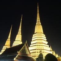 "Hello Bangkok !" 初老夫婦で行く３度目のバンコク～ANA特典航空券ビジネス利用と格安に歩くバンコク５日間～１・２日目 夜のワット・ポー　ライトアップに感動～