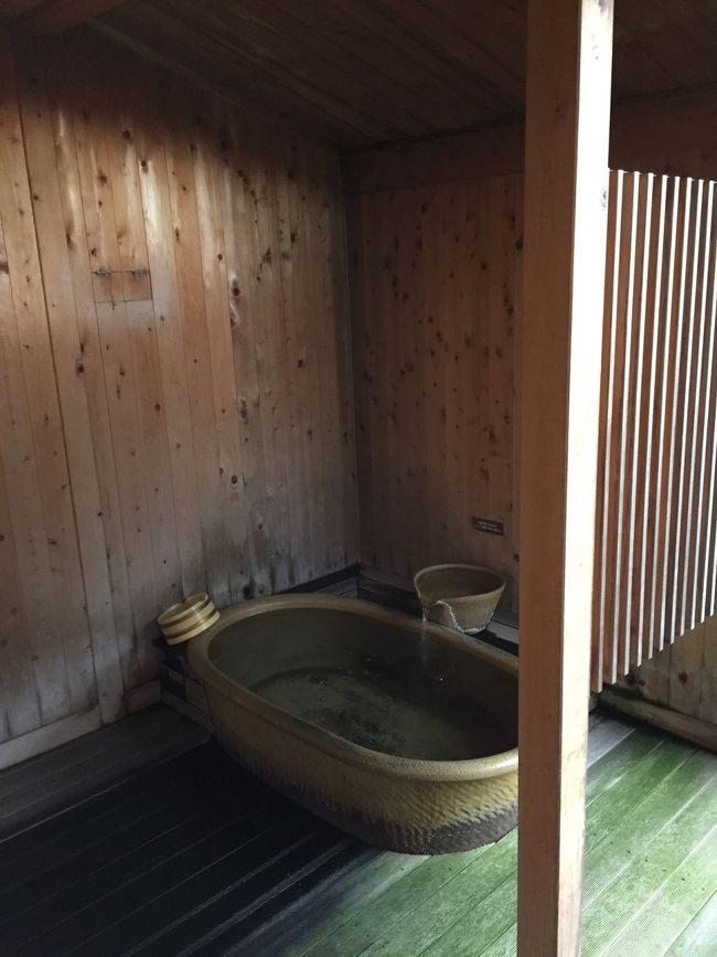 1月14日から北陸3県 富山、福井、石川を旅してきました。<br /><br />この日記では、旅のメインでもある福井県の芦原温泉について書きたいと思います。<br /><br />関西の奥座敷と言われる芦原温泉で、ゆったり温泉を楽しんできました。<br /><br />旅の最後には、金沢をほんの少しだけ観光出来たので、合わせて日記にしたいと思います。<br />