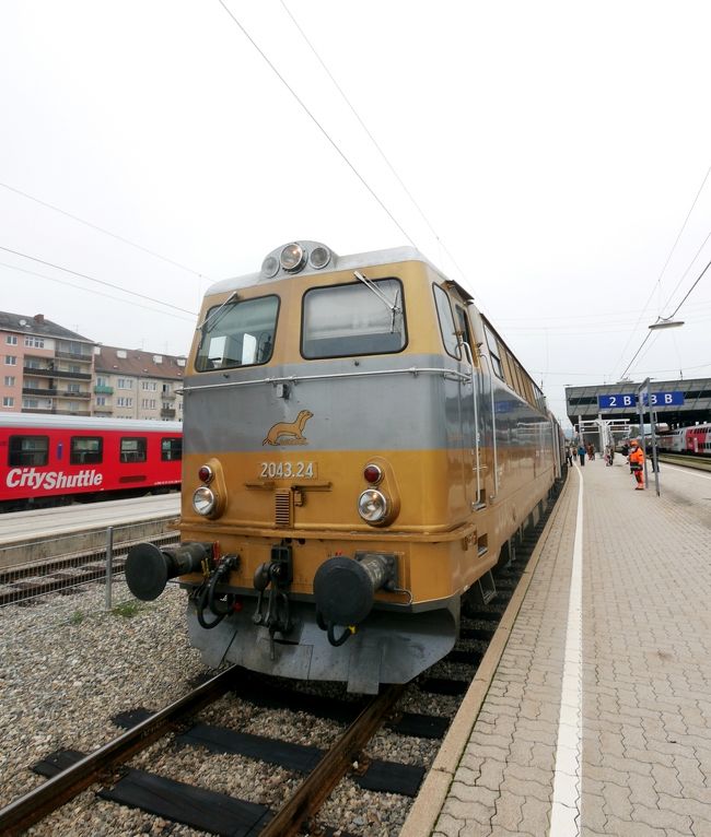 2015.10ウィーン職員旅行7-Wachau鉄道でWeissenkirchenへ，マリアの昇天教会