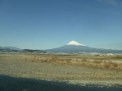 富士川越しの富士山　＠　新幹線