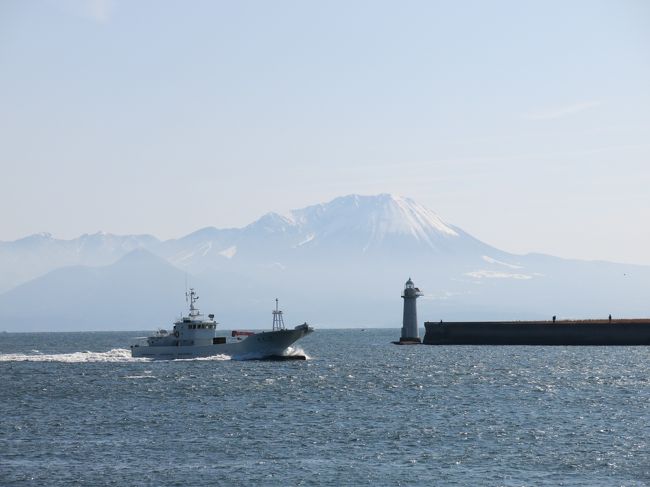 松江＆出雲の旅、２日目はレンタカーでパワースポットや見所を巡りました。<br /><br />・八重垣神社<br />・べた踏み橋<br />・美保神社<br />・水木しげるロード<br />・境港<br />・玉作湯神社<br />・玉造温泉<br />・松江城