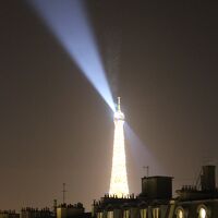 ANAの特典航空券で行くフランス・イギリス！　(12)最終日、足で巡る凱旋門～エッフェル塔